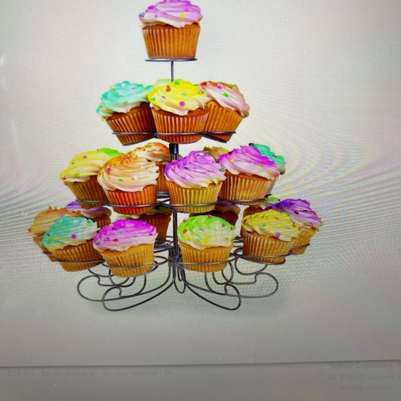 Wilton - Cupcakes N More Dessert Stand - Picture 9 of 12